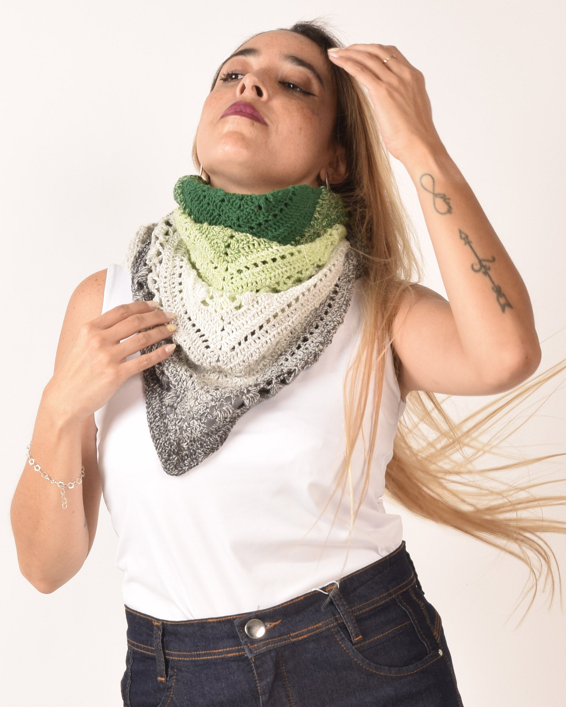 CHAL TEJIDO A CROCHET - MODELO "NATURE"