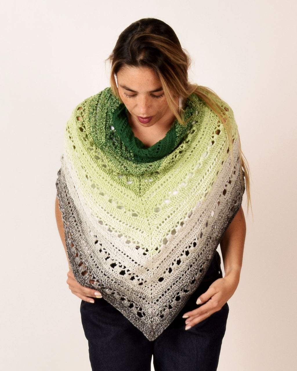 CHAL TEJIDO A CROCHET - MODELO "NATURE"